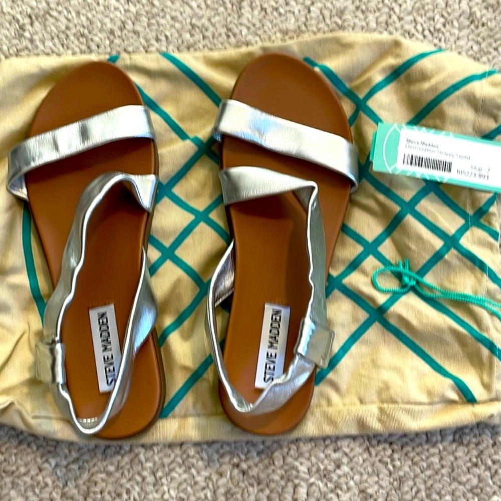 Steve Madden - silver strappy sandals - NEW with tags!